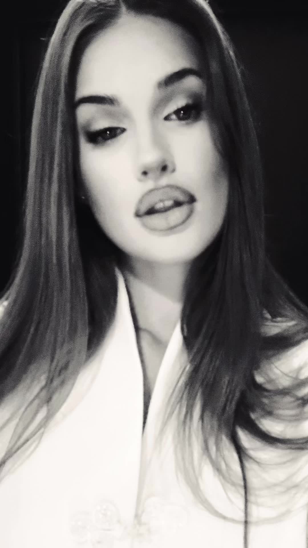 @Milaniya