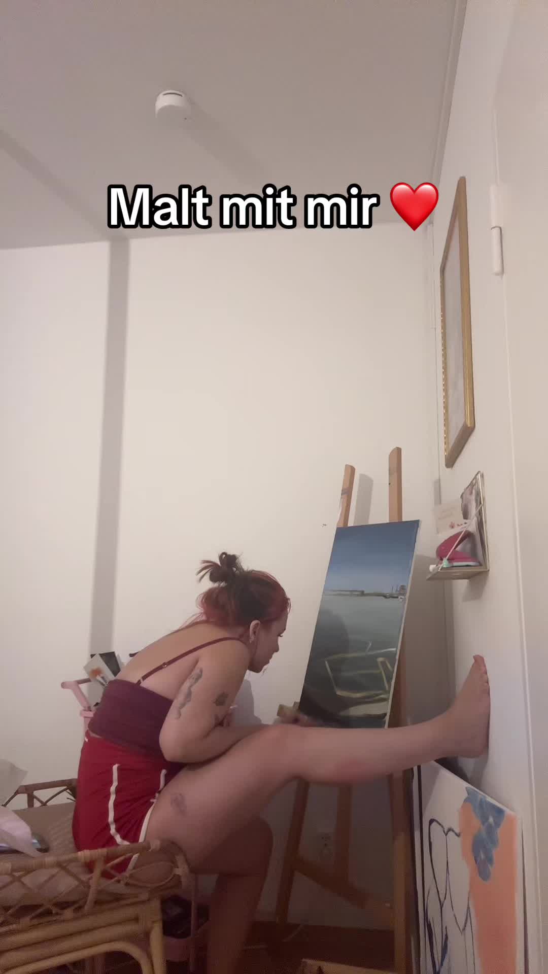@laurassoberlife