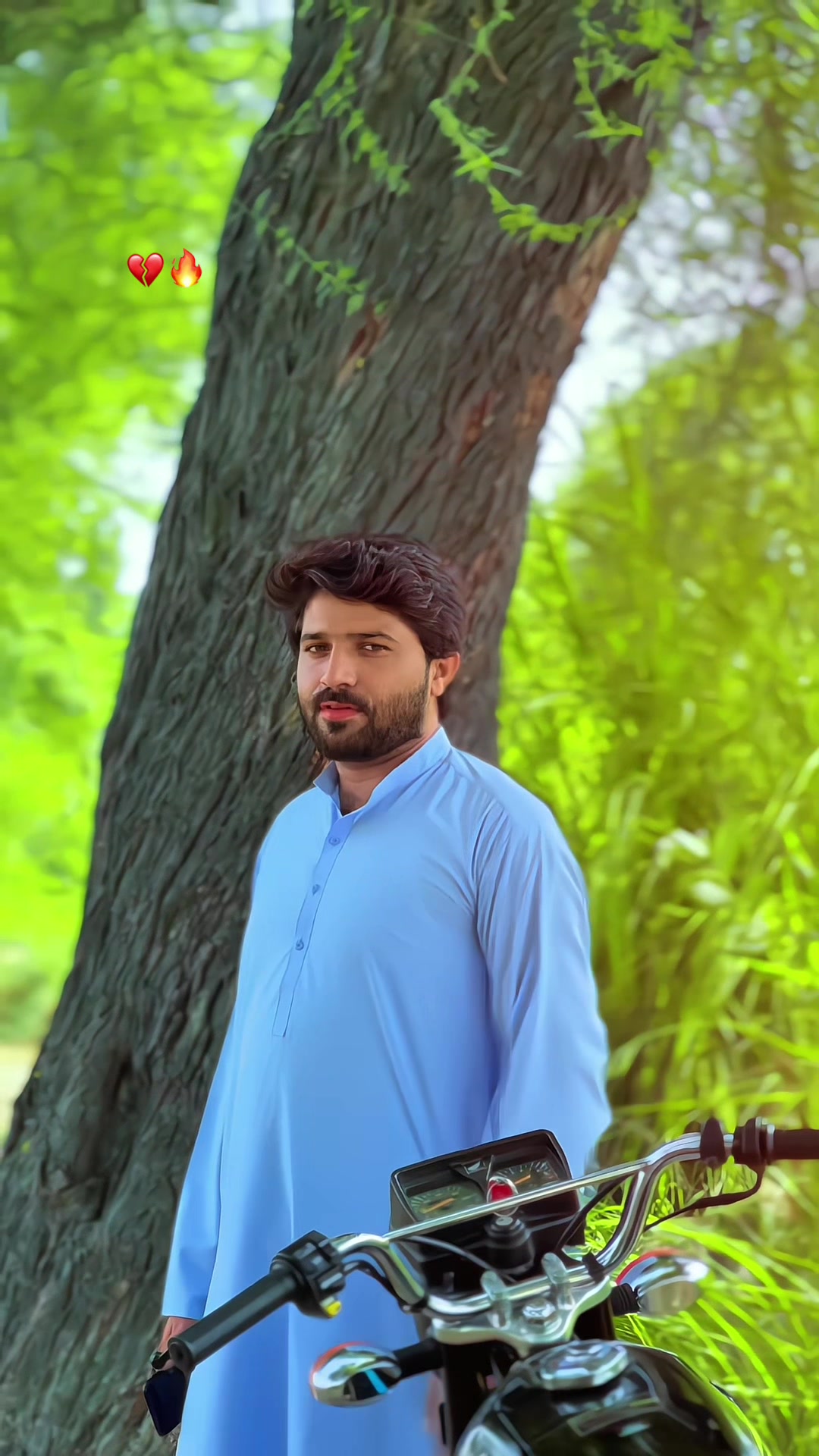 @✨کاشو💔بھیا✨