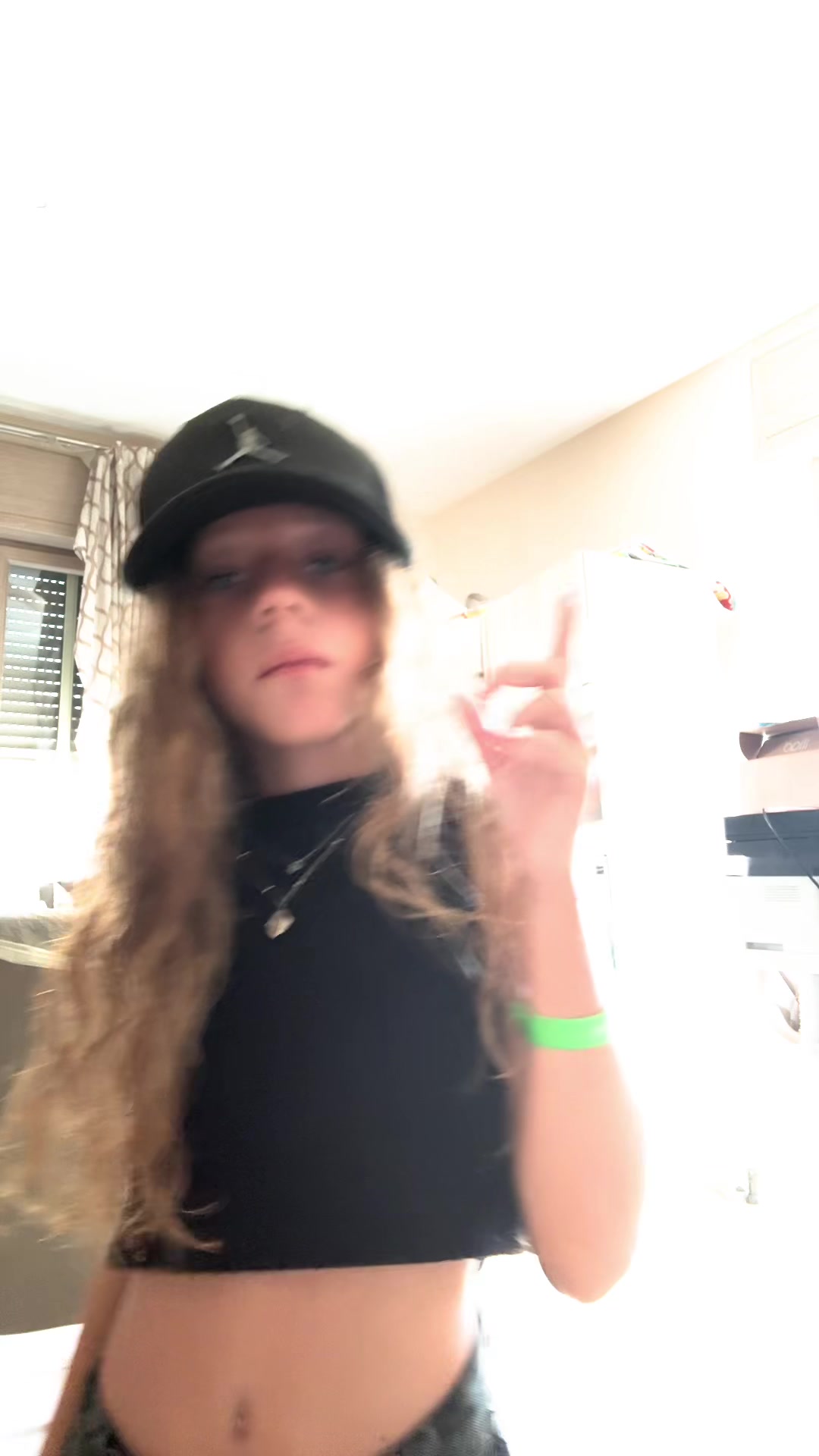 @✌️💋