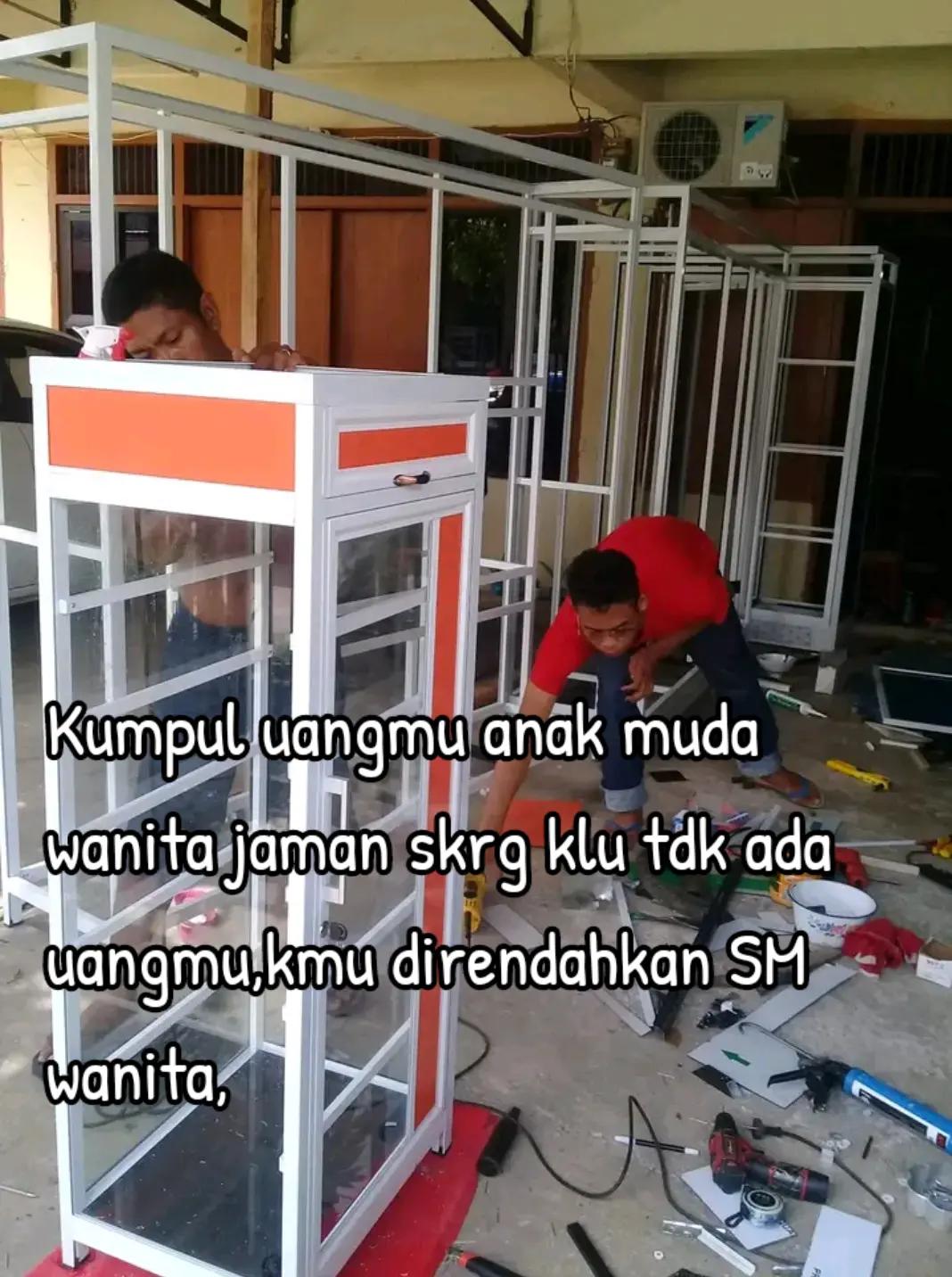 @specialis aluminium,kaca & Acp