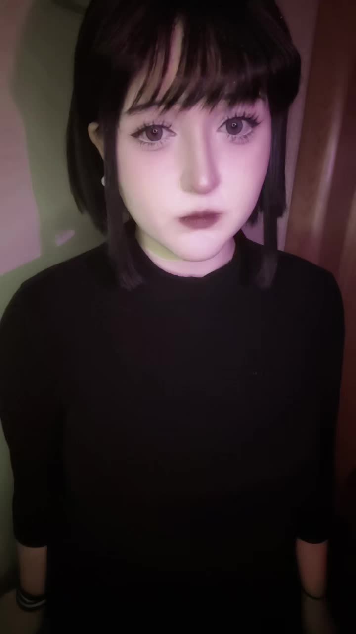 @⋆˚𝜗˚𝑚𝑎𝑘𝑢༄ 𝜚˚⋆