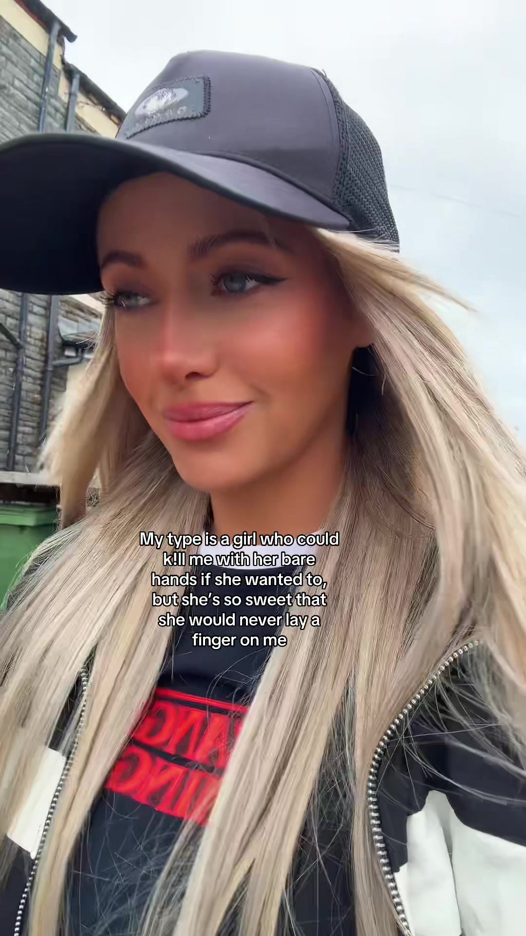 @Lisa J Evans sapphic author ⚢