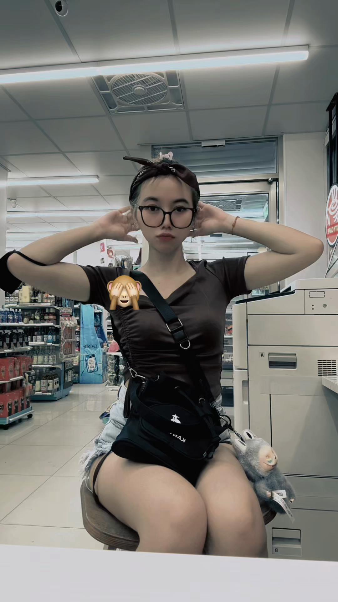 @Ndoll🍼🤸&zwj;♀️