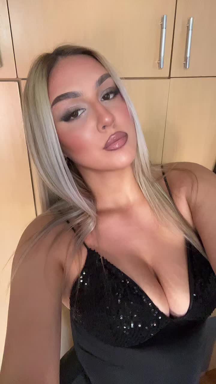 @🐍
