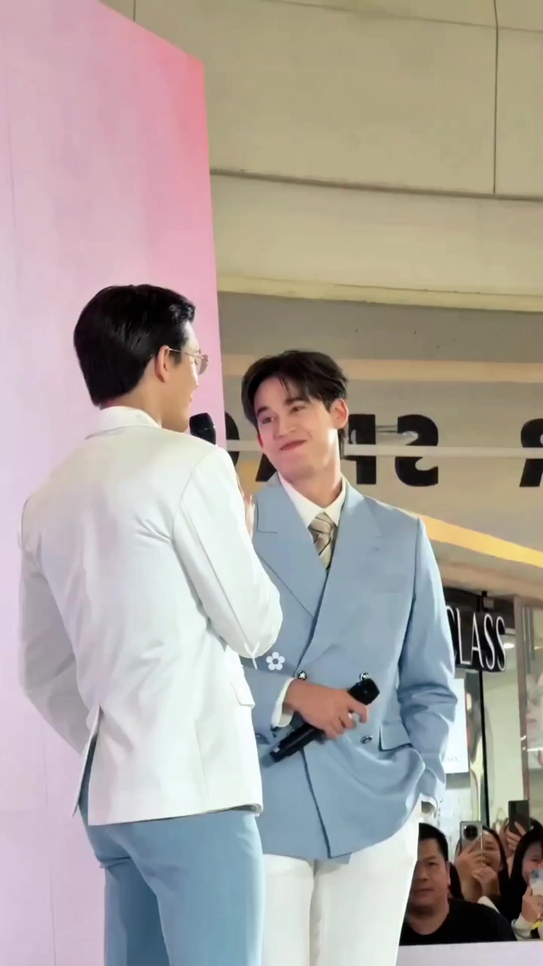 @JG🐻🐧(ㄚ卂ㄖ丨 卂尺乇卂)