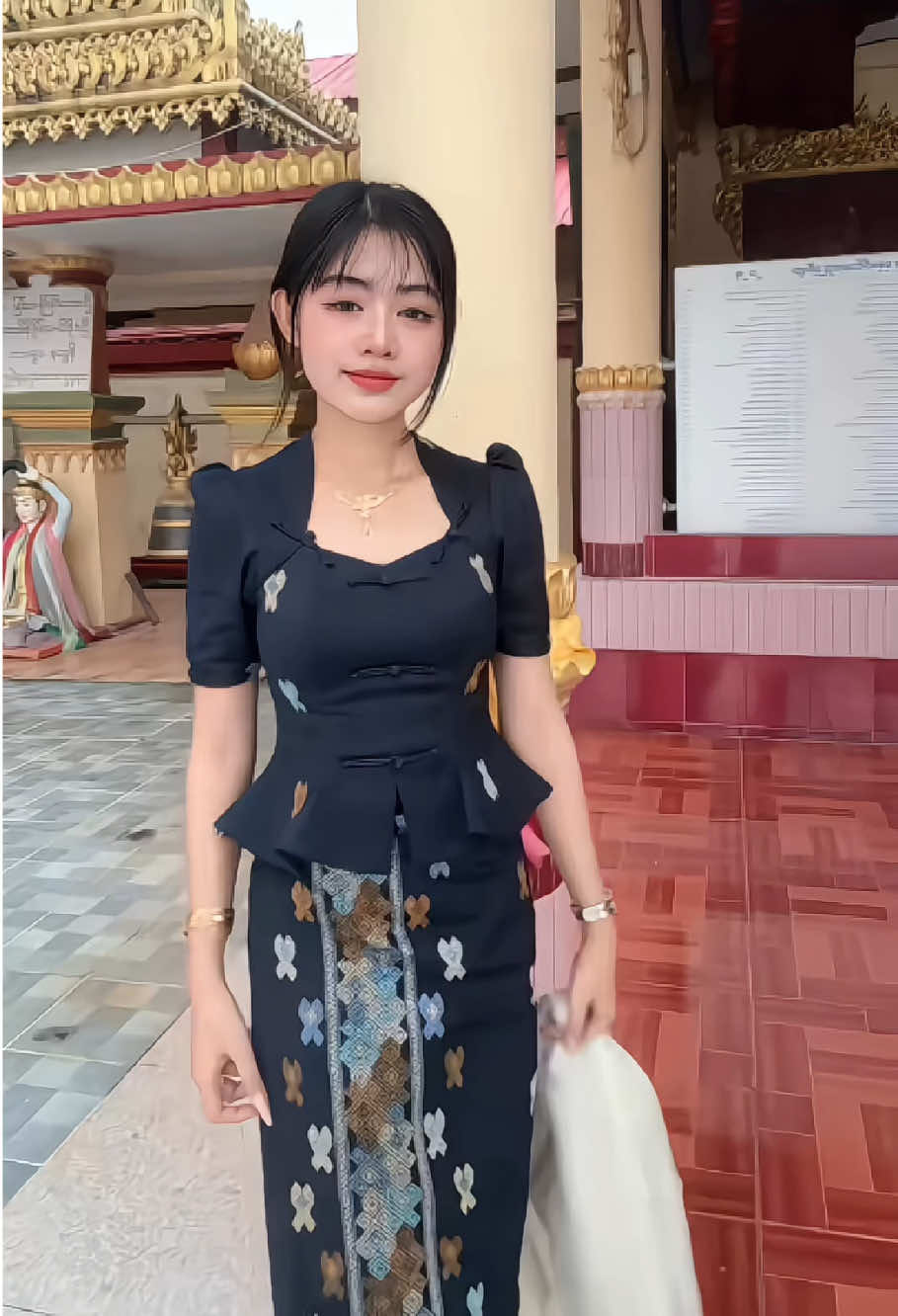 @LunaPuff