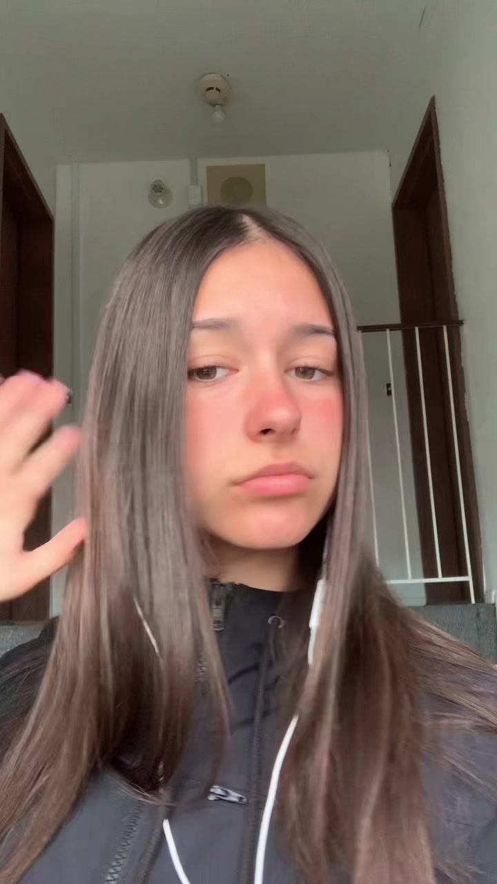 @kiki spams
