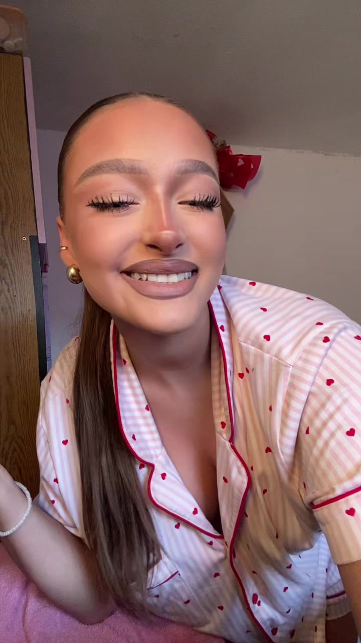 @💫