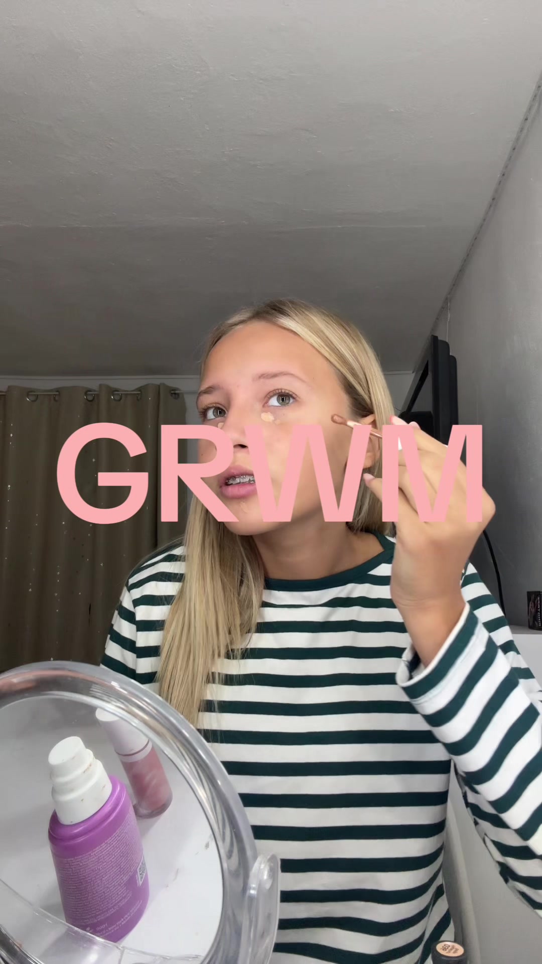 @𝓜𝓲𝓪