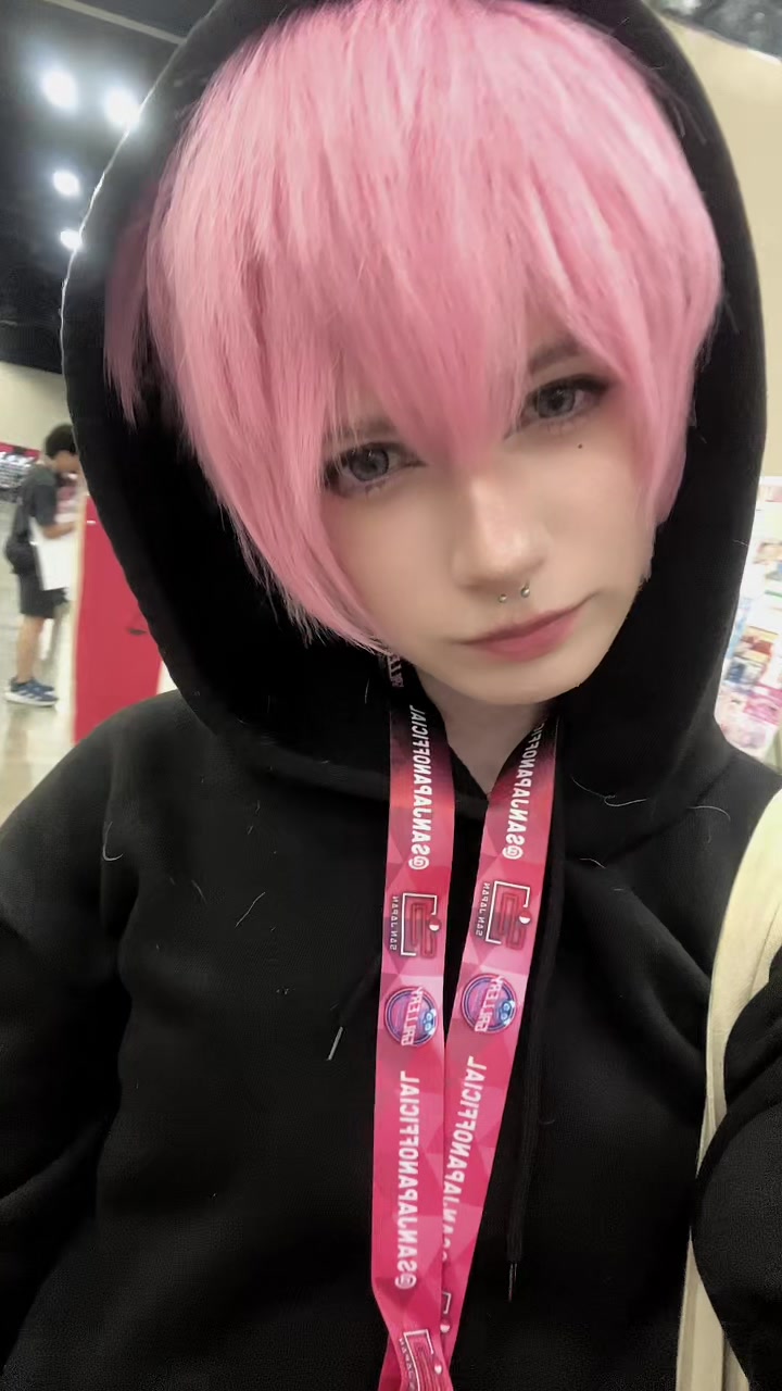 @🧸