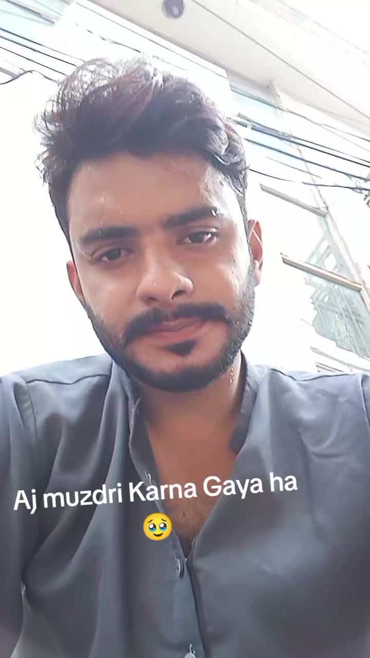 @saraki apni maa ka Shahzada 😘