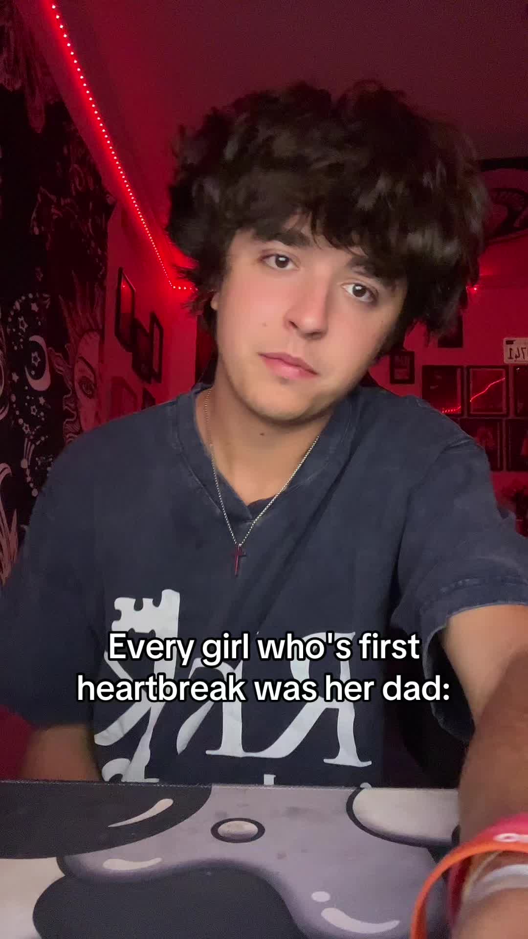 @T