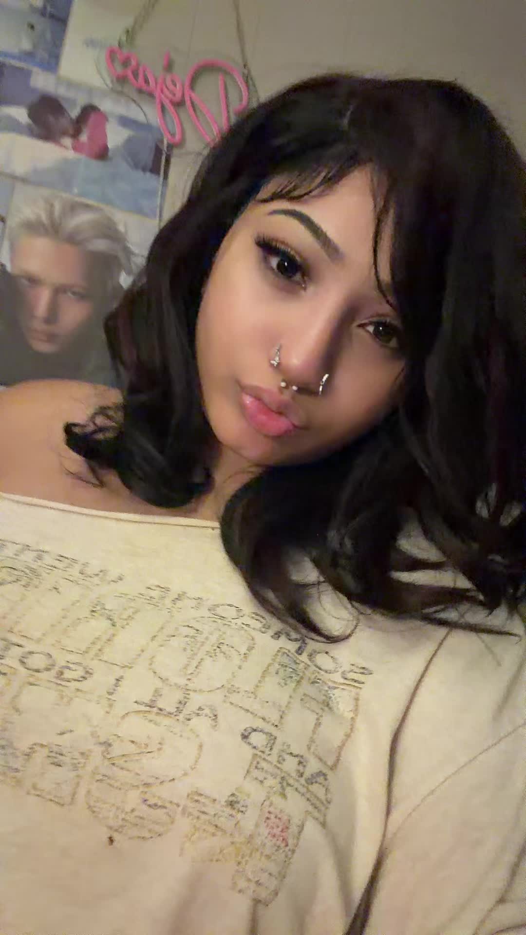 @HotdogHotdog22