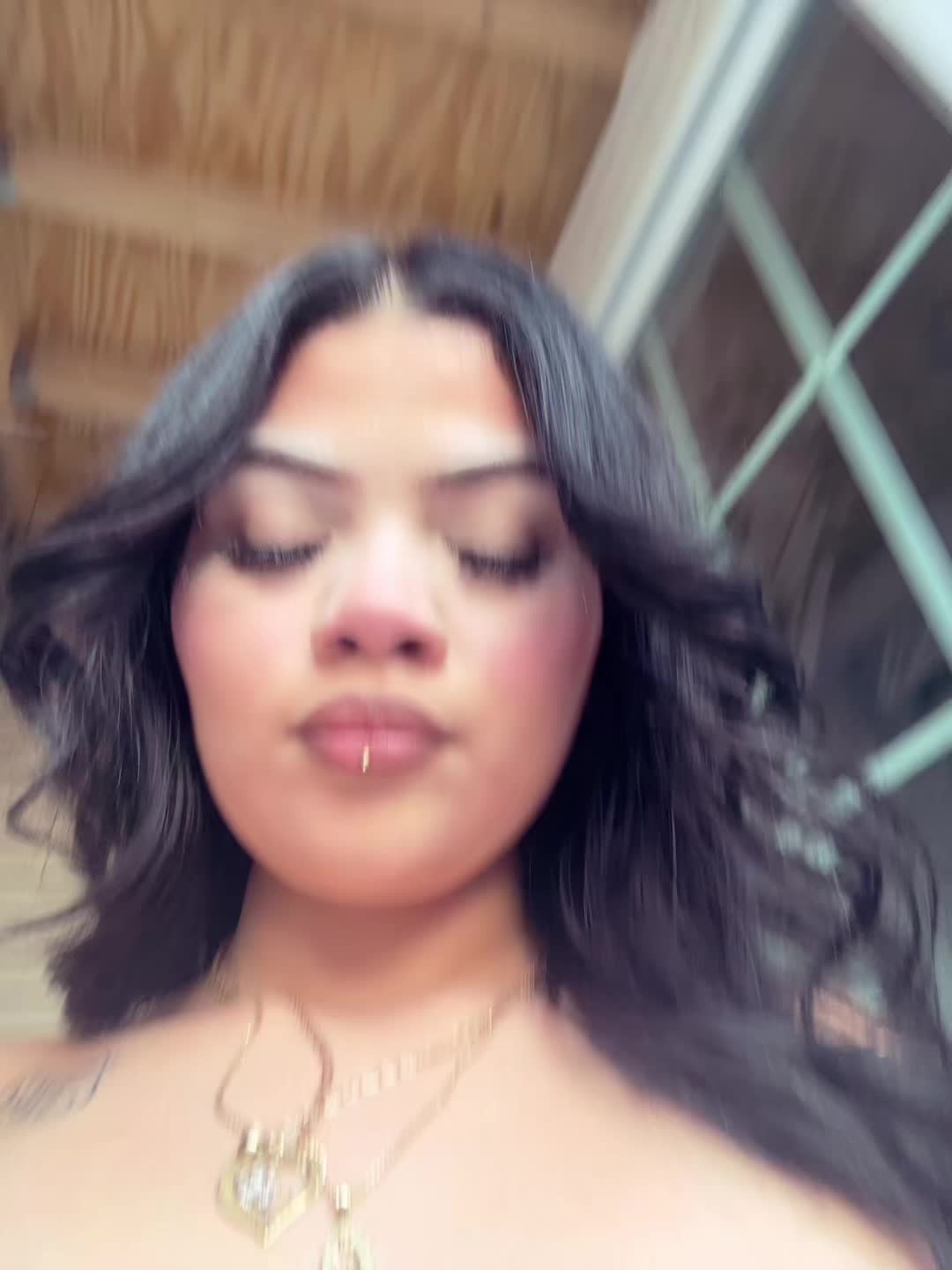 @🦢