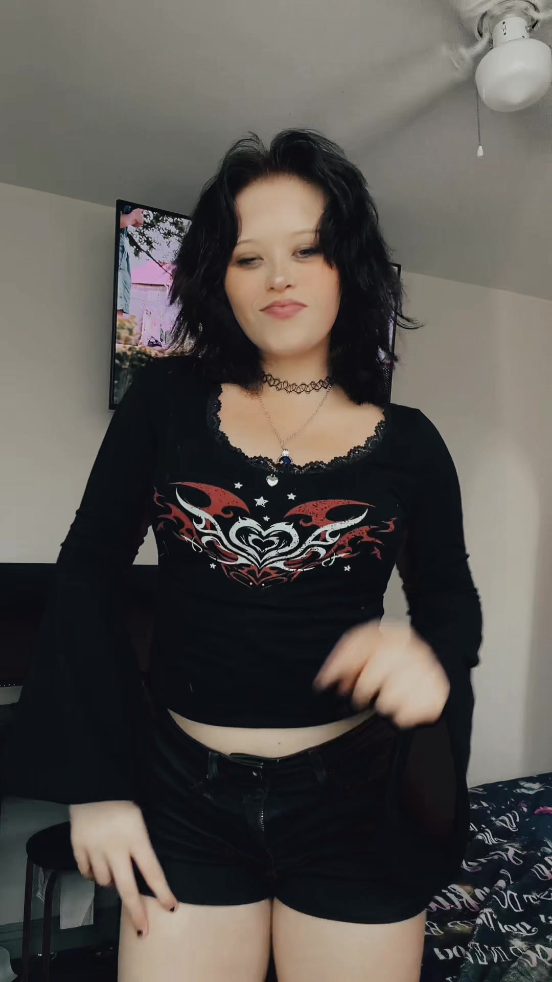 @𝒞𝒽𝓁𝑜𝑒 💜✞