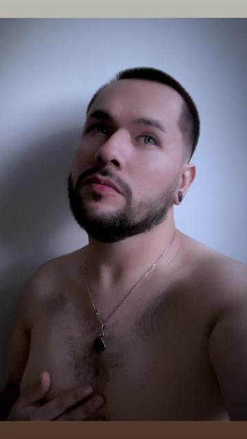 @Iv&aacute;n FG