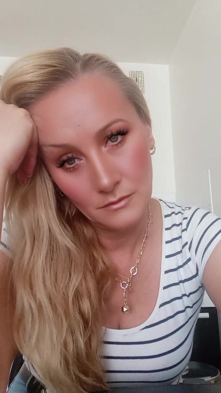 @Nurgül🌹🇩🇪