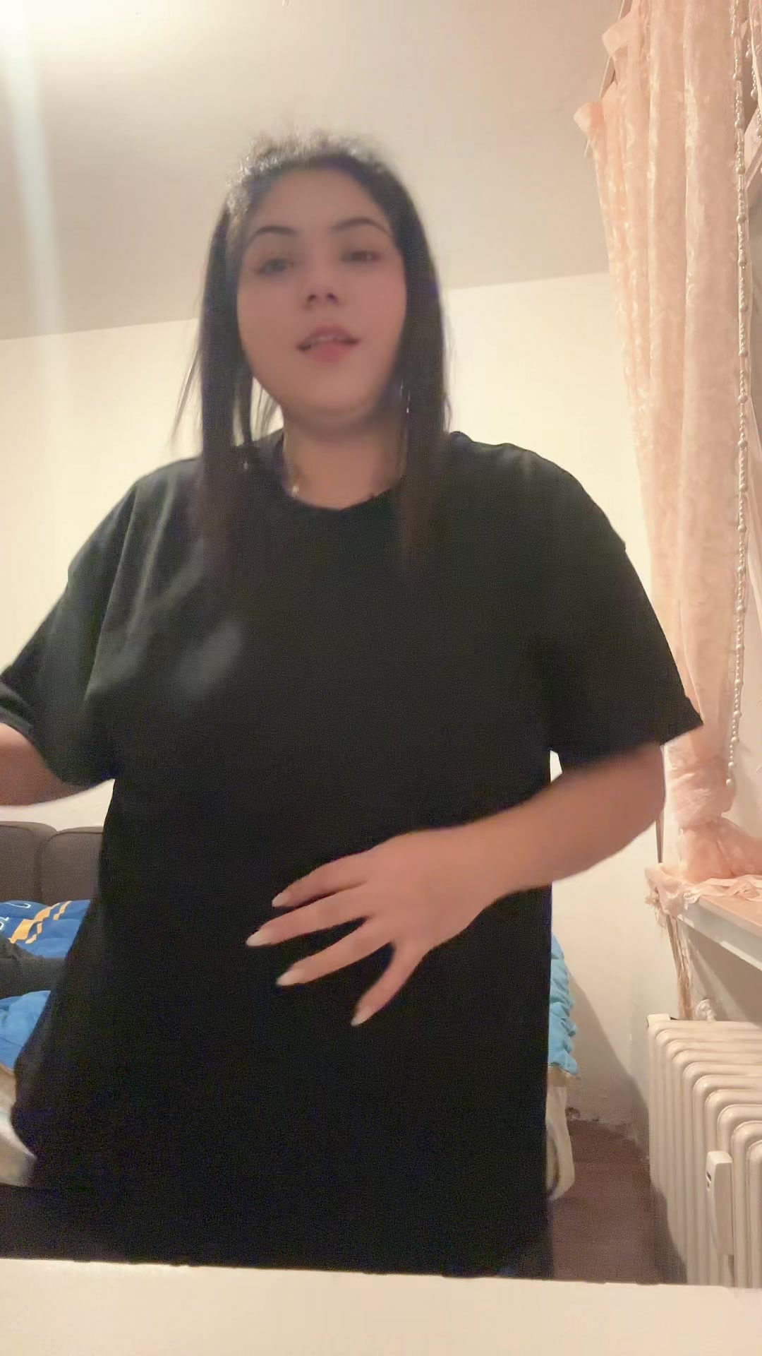 @&Ccedil;i&ccedil;ek Angelova