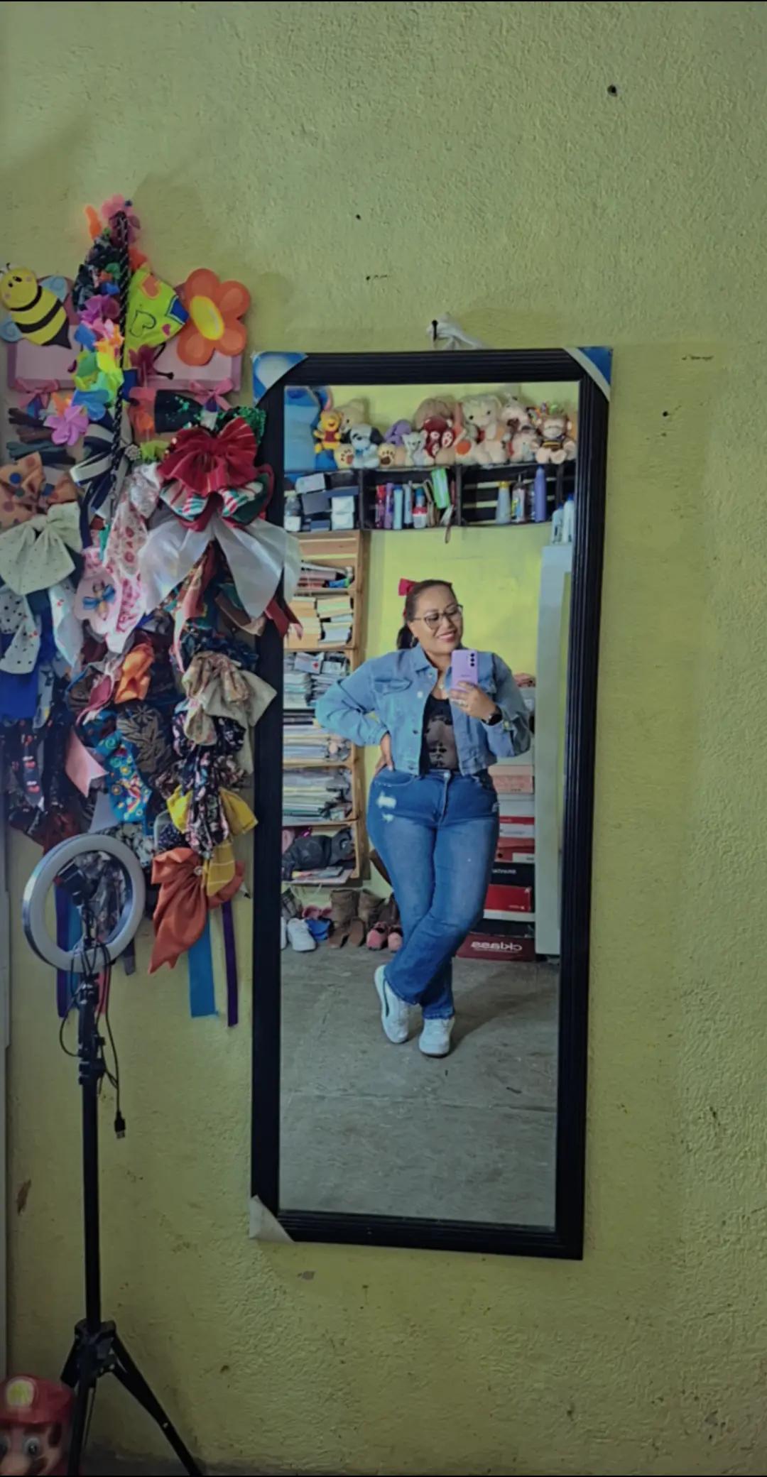 @Lucesita Juarez