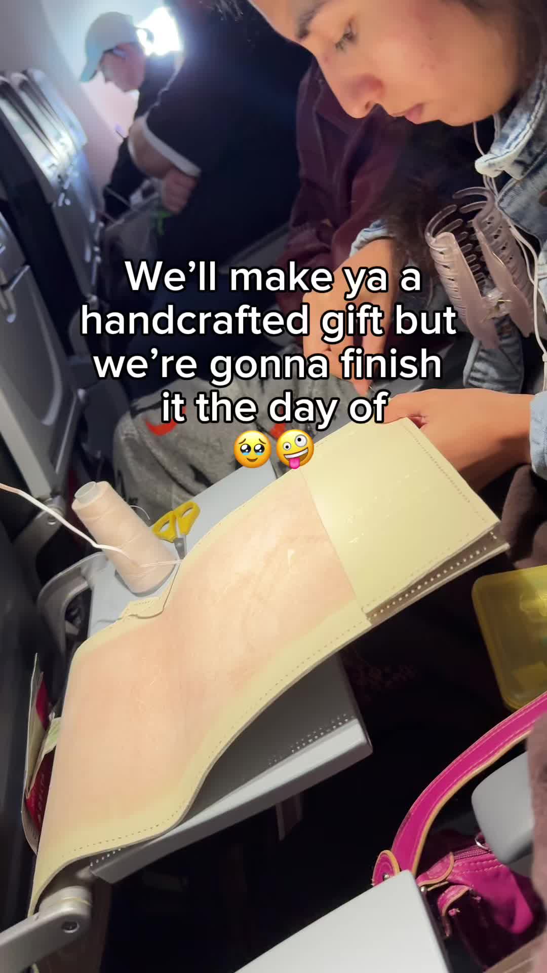 @sosewnicole