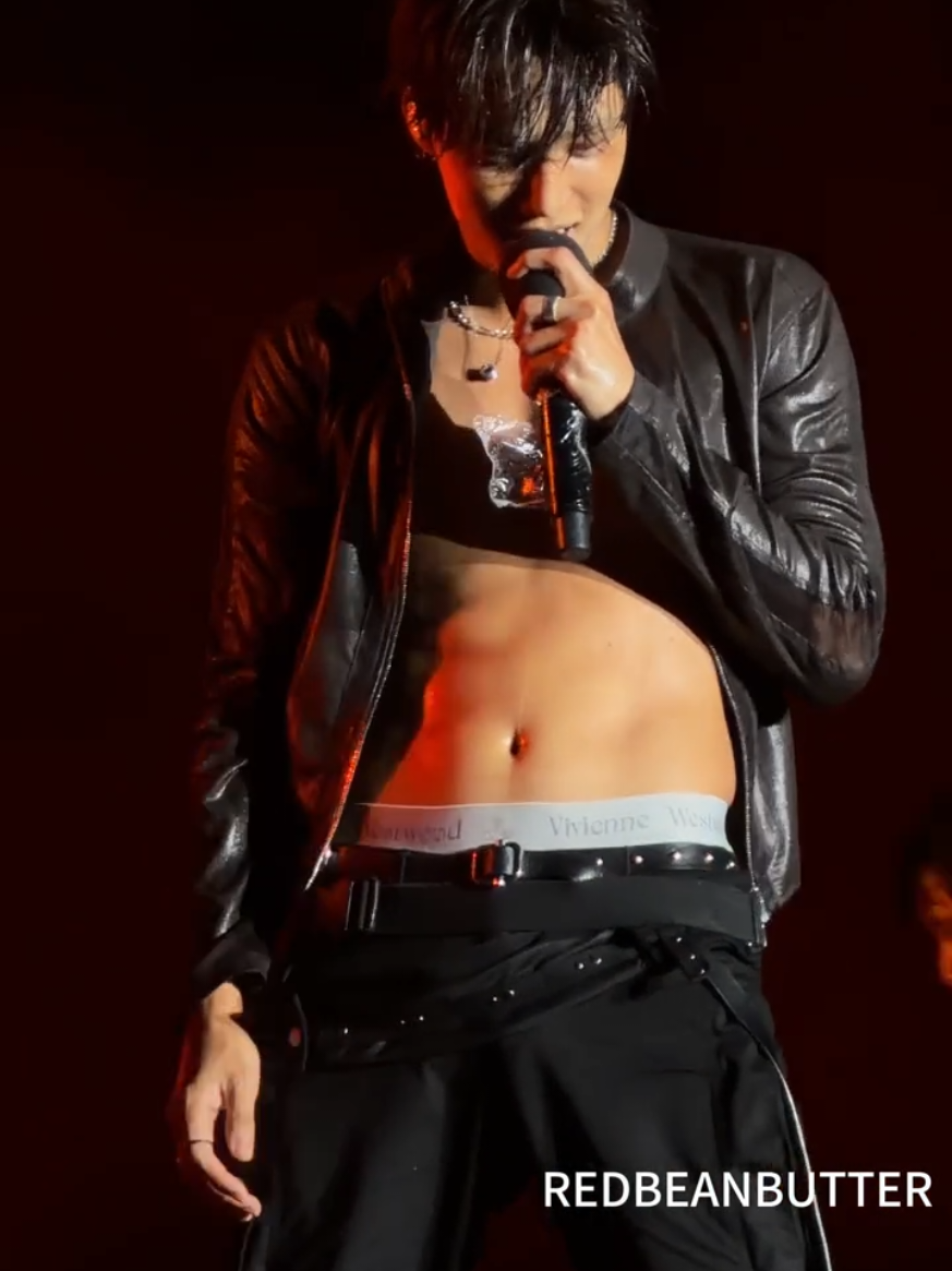 @acervo kim jongin