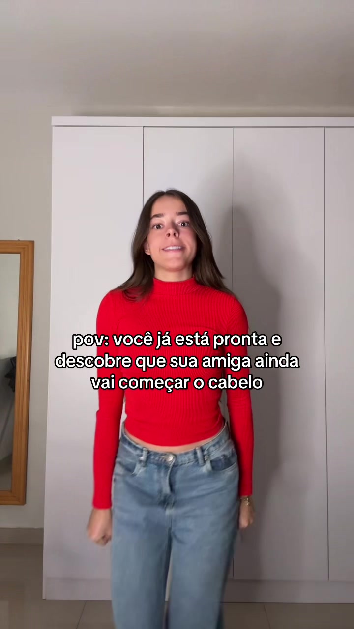 @Julia Andrade