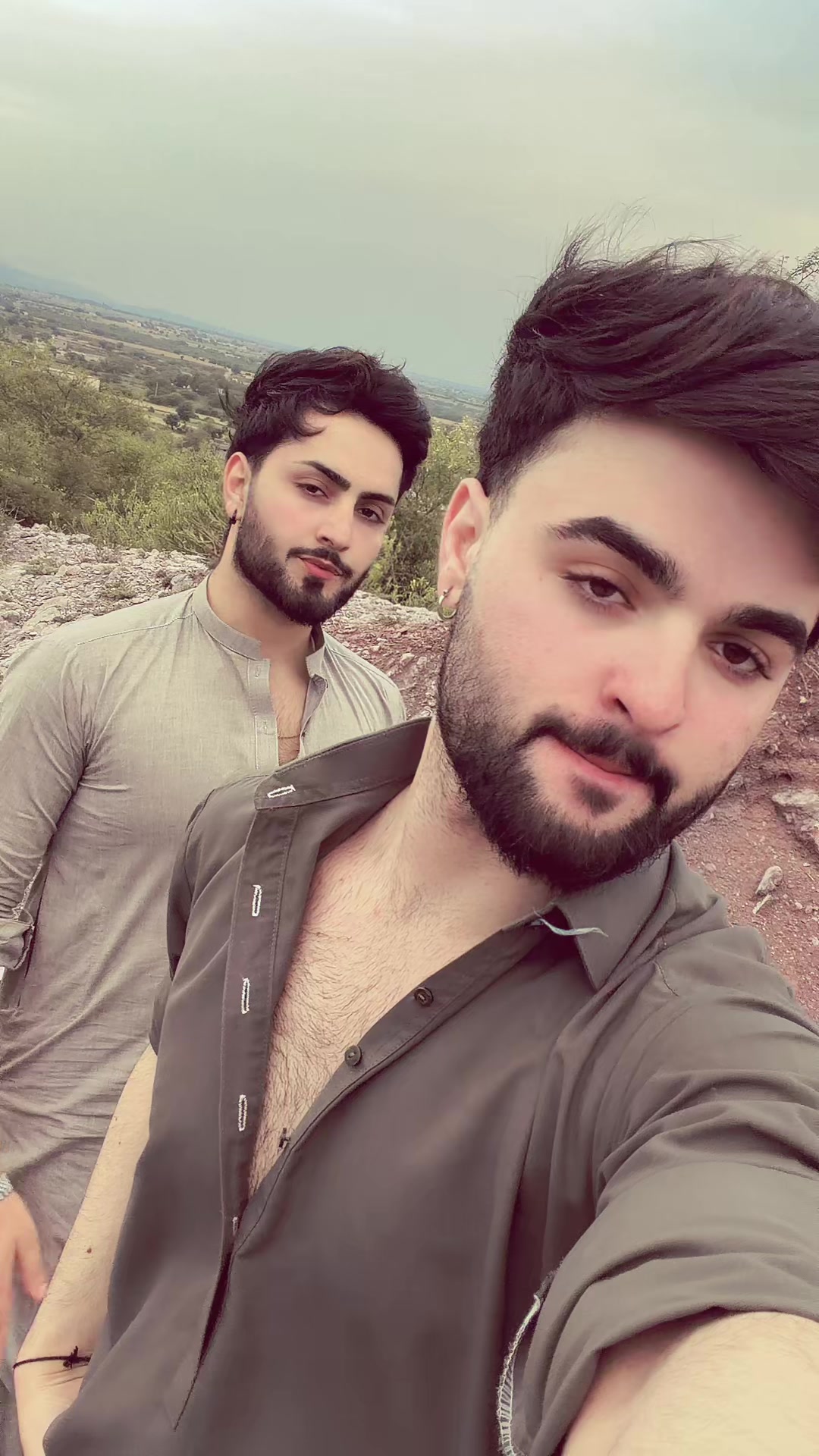 @Rk...001