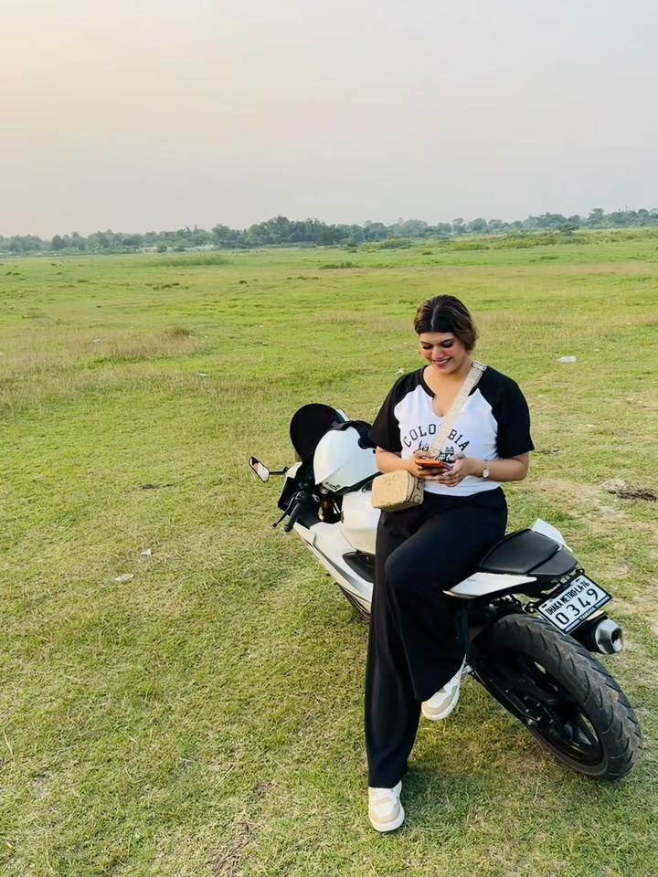 @Koli the lady biker