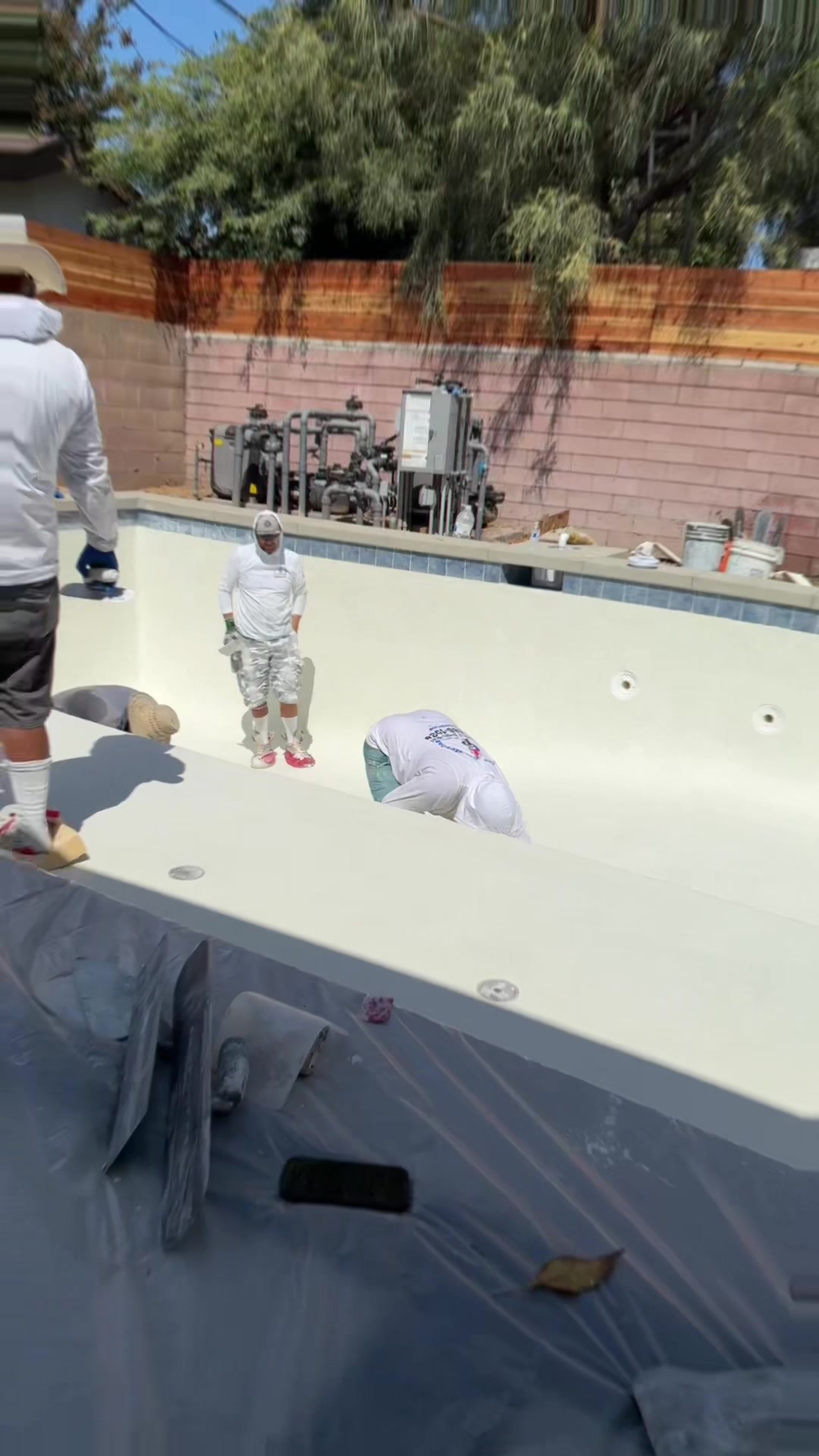 @Olma’s Pool Plastering