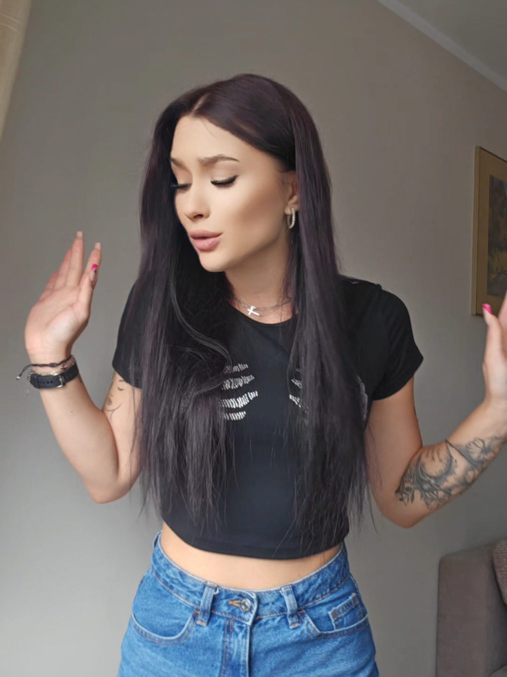 @Black_Queen🖤🙃