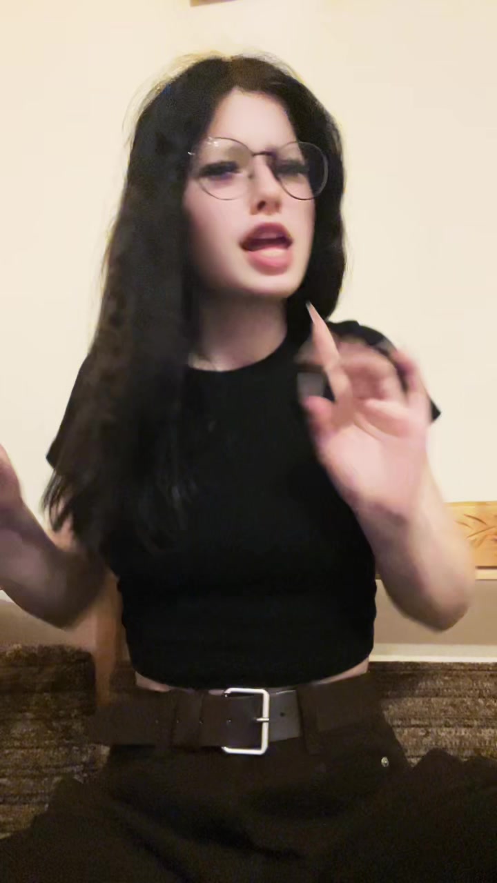 @Пупс❤️🔪