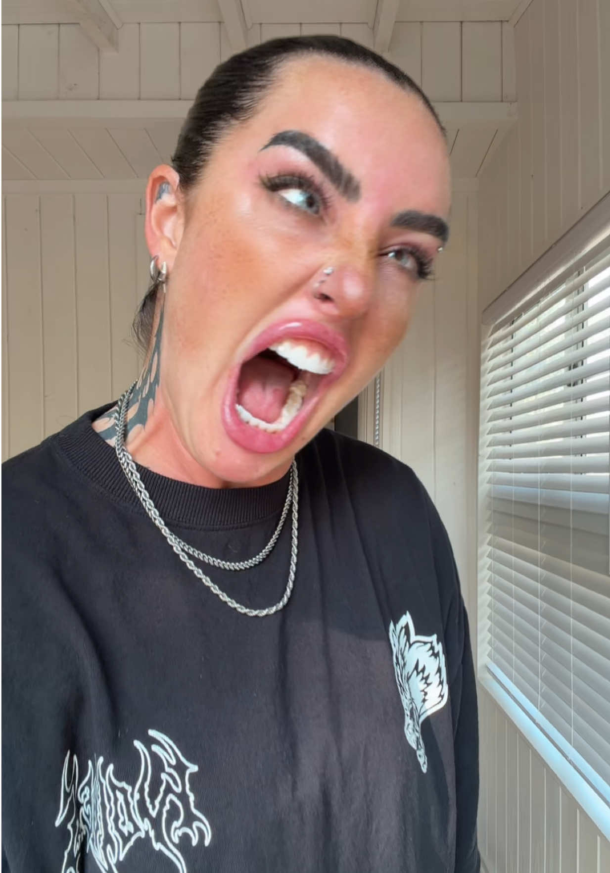 @Chan 🖤⛓️