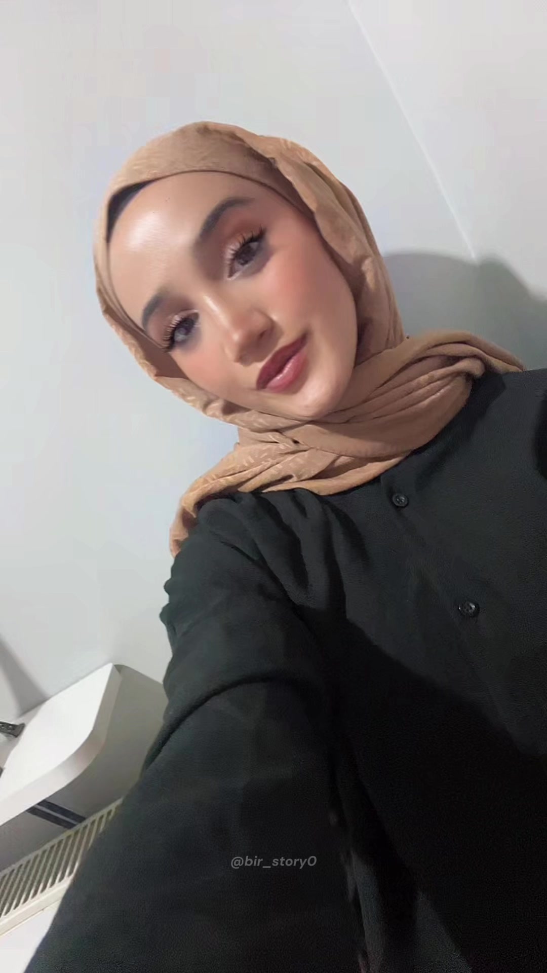 @𝓗𝓮𝓵𝓲𝓷𝓷