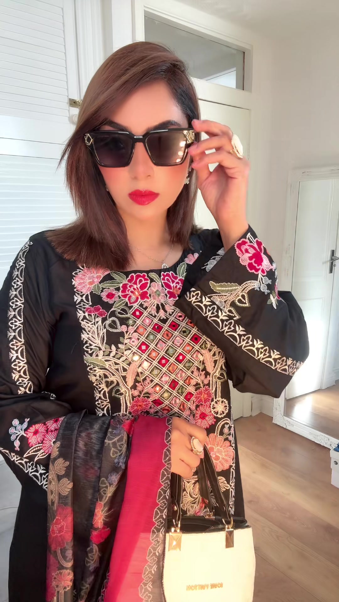 @Fariibutt official