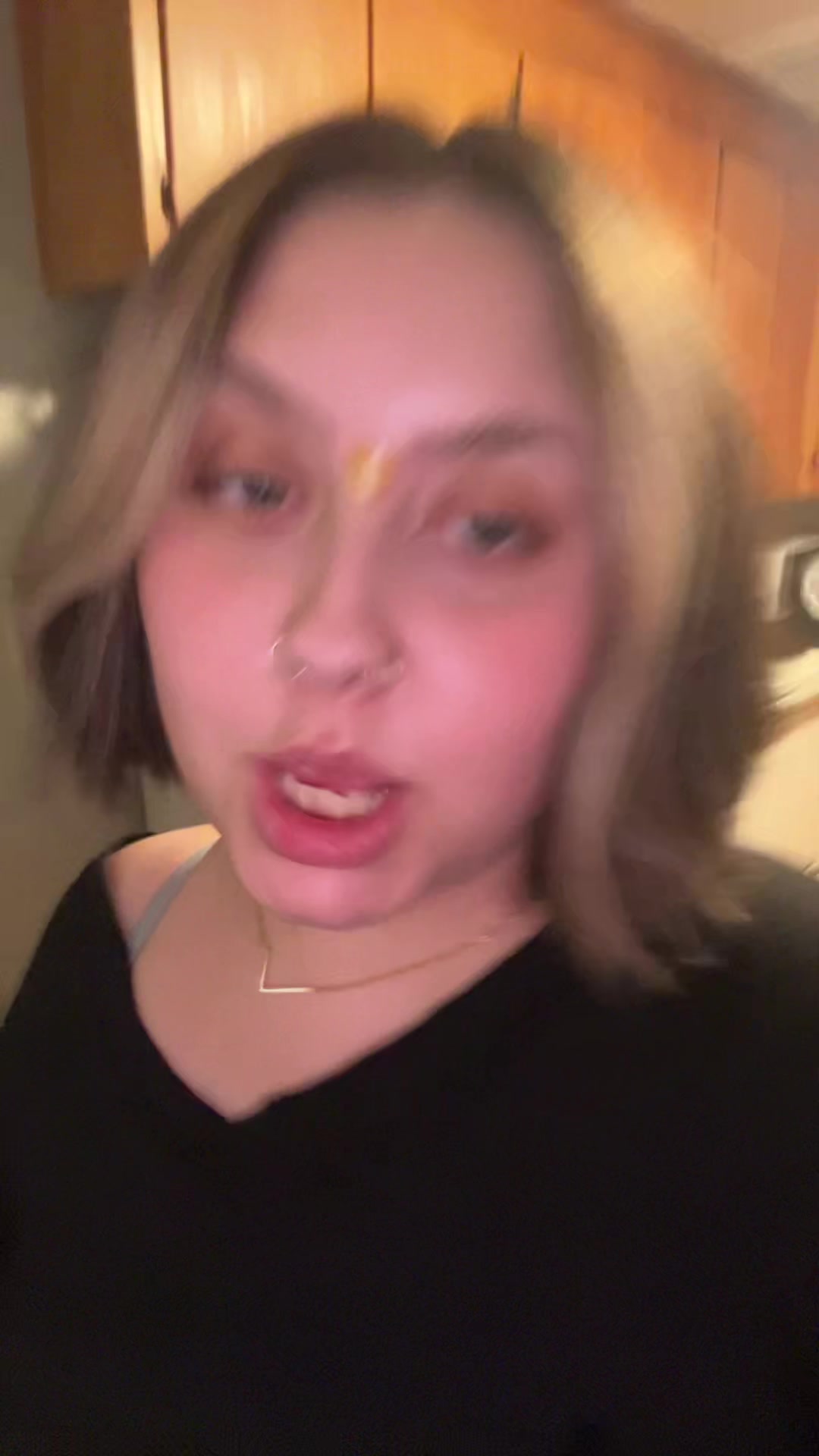@Lex ᥫ᭡