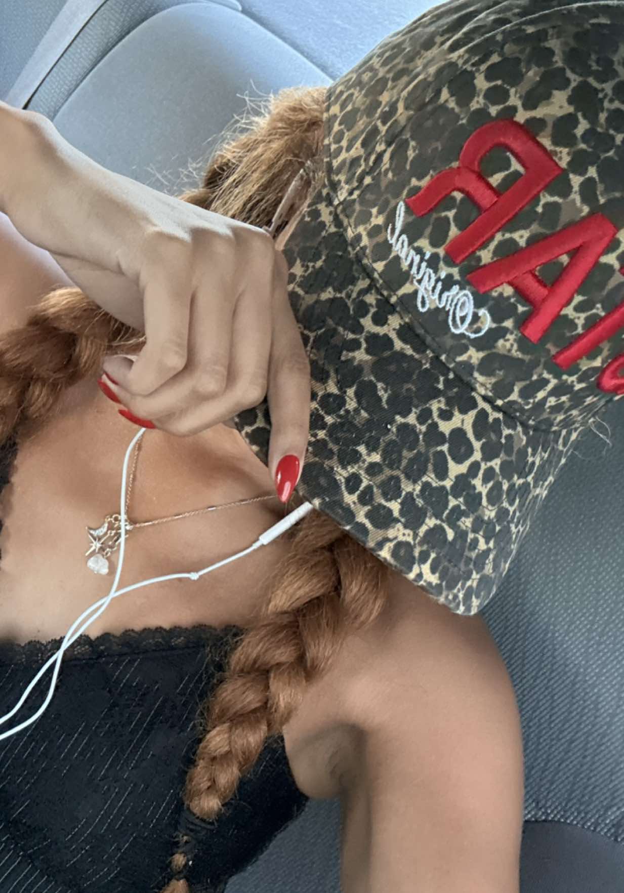 @MIA
