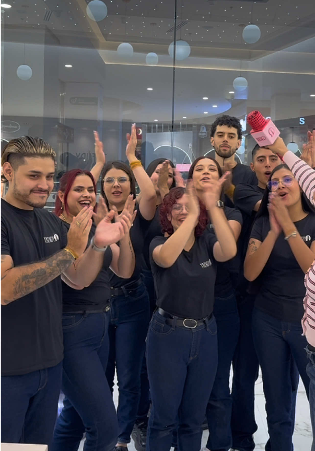 @Trendy Maquillaje