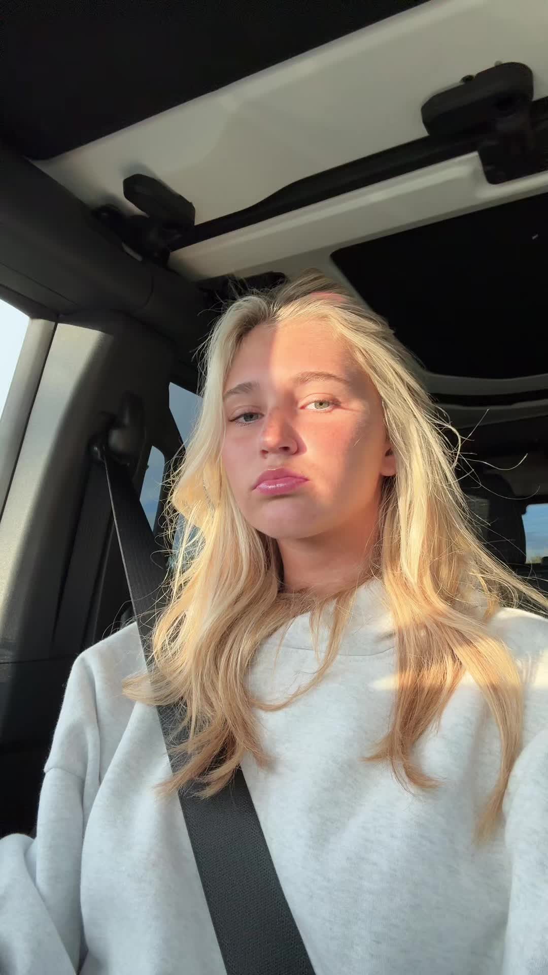 @🥳🍔🫶🍟