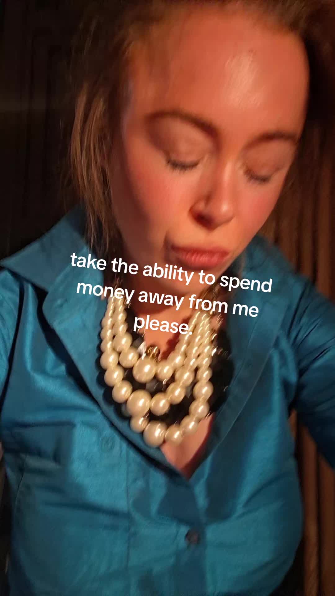 @lollyybmnqh