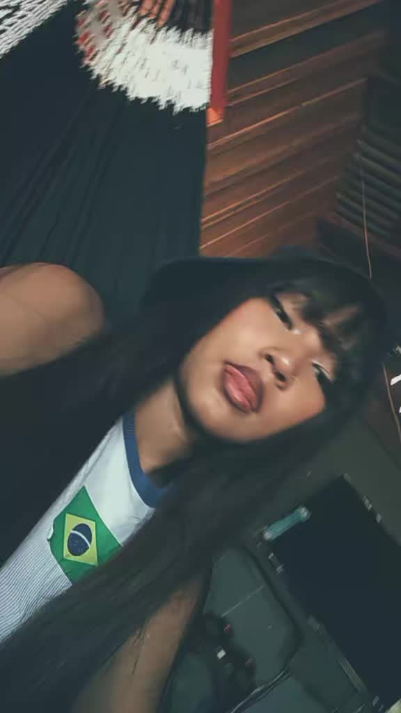 @🍀&sup2;&sup2;
