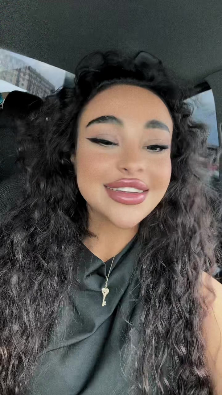 @🤍