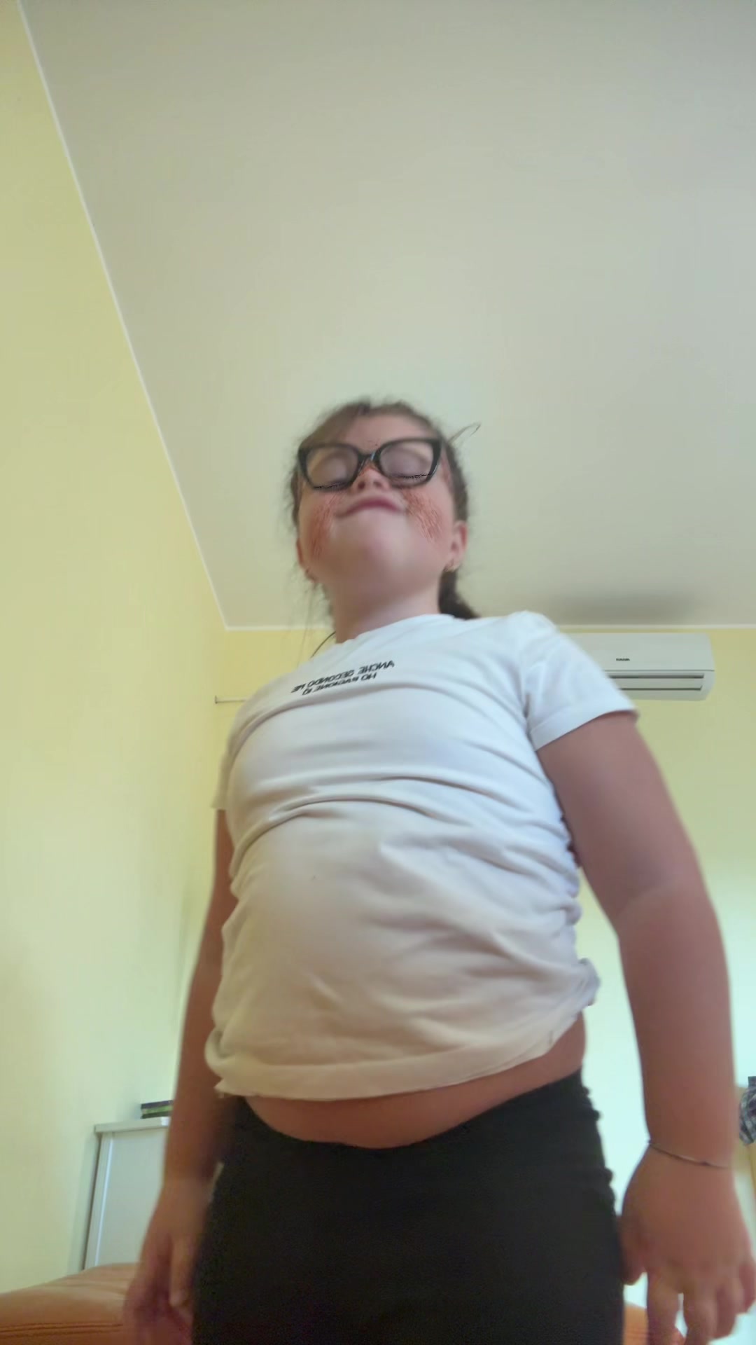 @Valentina