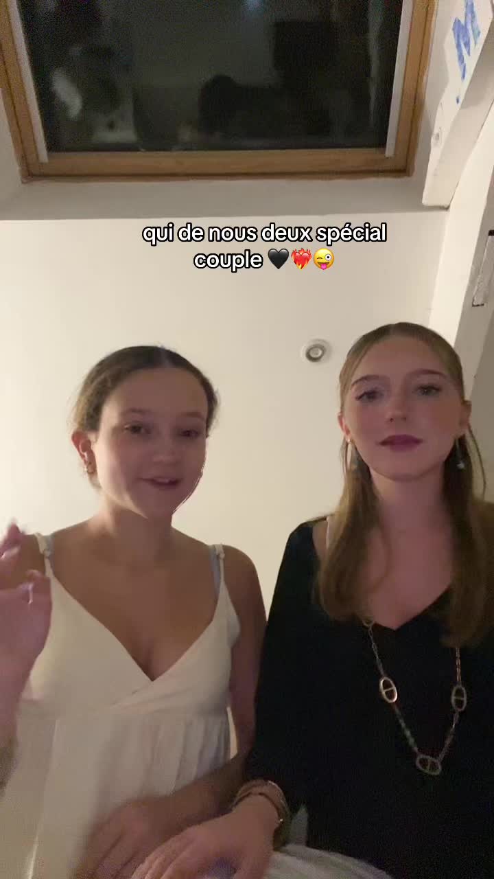 @S&eacute;l&eacute;n&eacute;&Laura👩&zwj;❤️&zwj;💋&zwj;👩