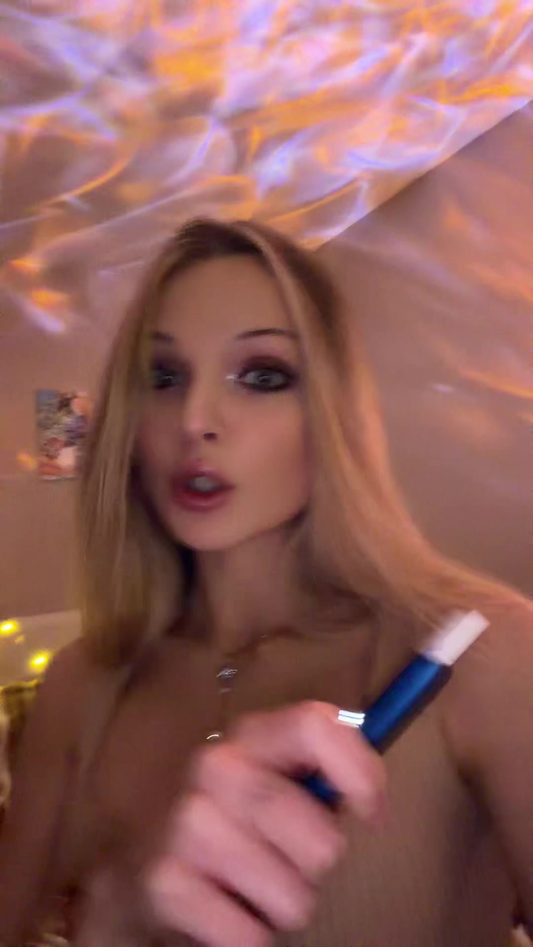 @Мари
