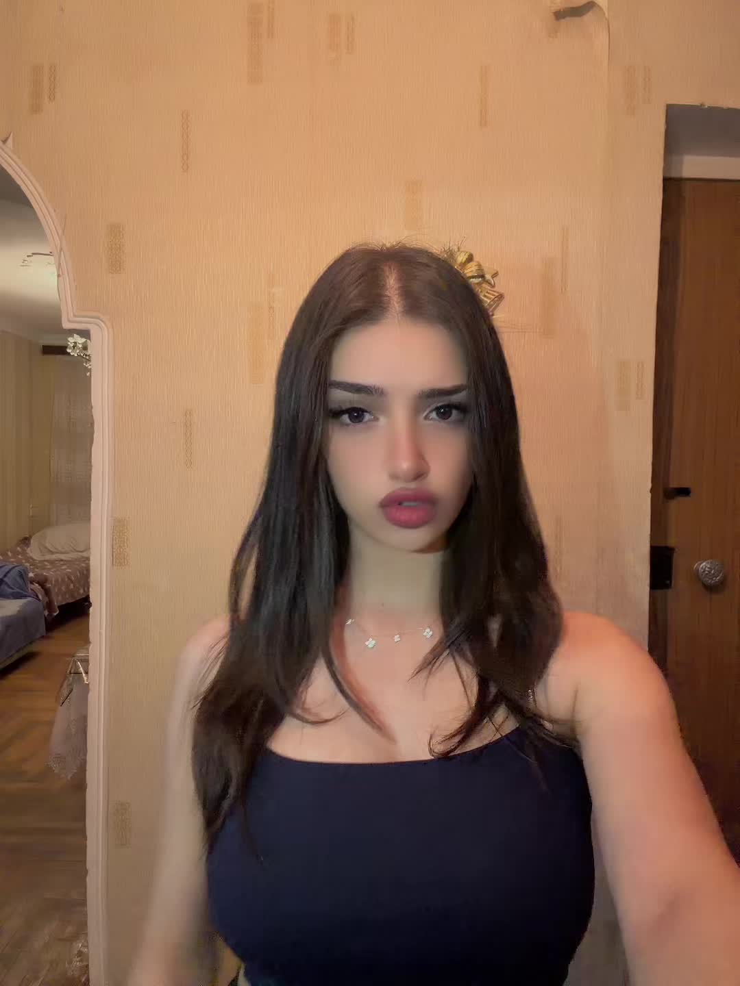 @Ada_1370