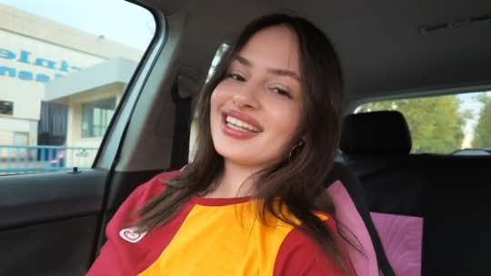 @Lara