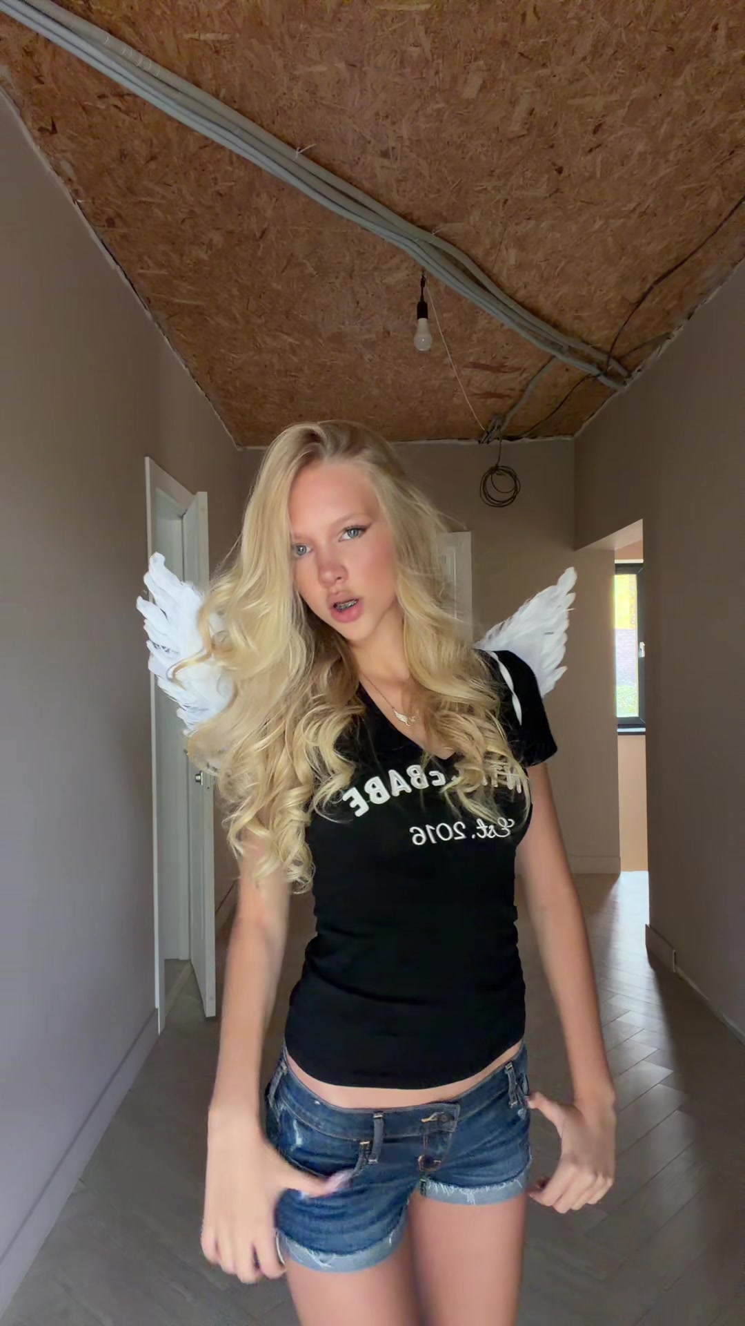 @alisaka