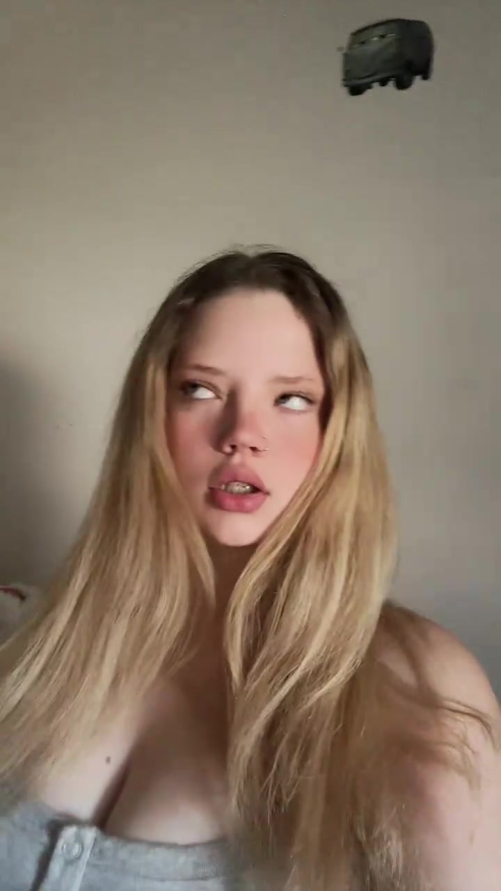 @itszzhailey