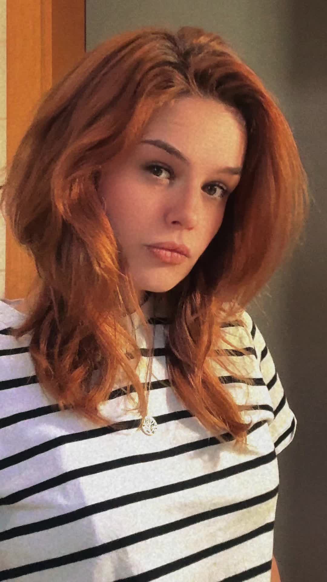 @🦋𝓙𝓾𝓵𝓲𝓪🦋